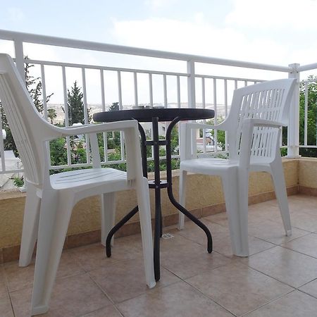 Ferienwohnung Melpo Court Geroskipou Exterior foto