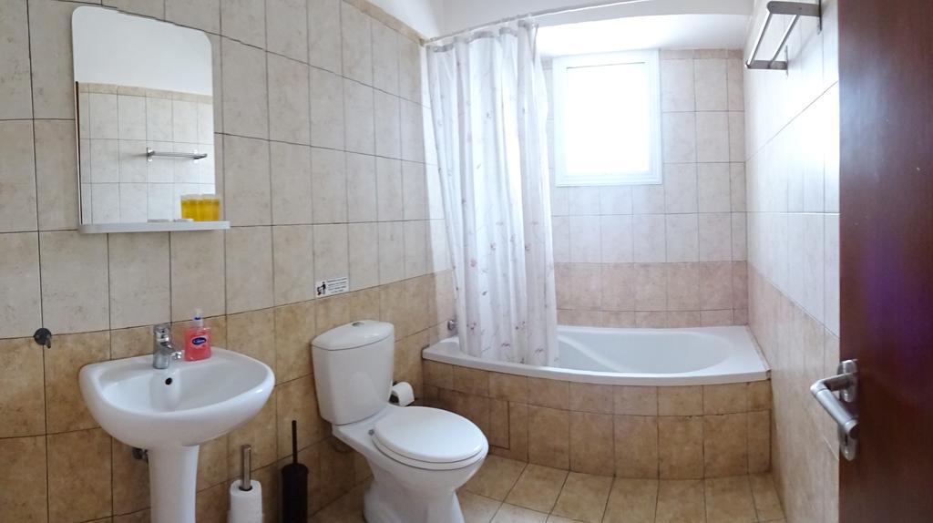 Ferienwohnung Melpo Court Geroskipou Exterior foto