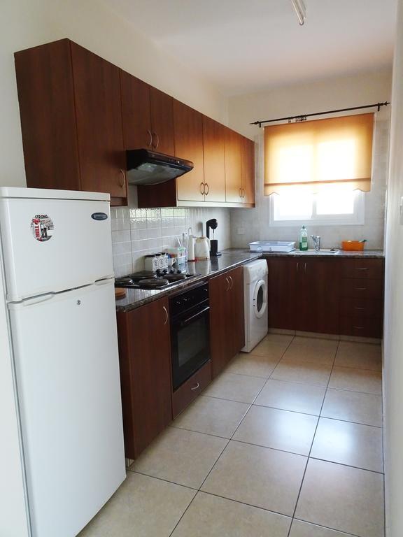 Ferienwohnung Melpo Court Geroskipou Exterior foto