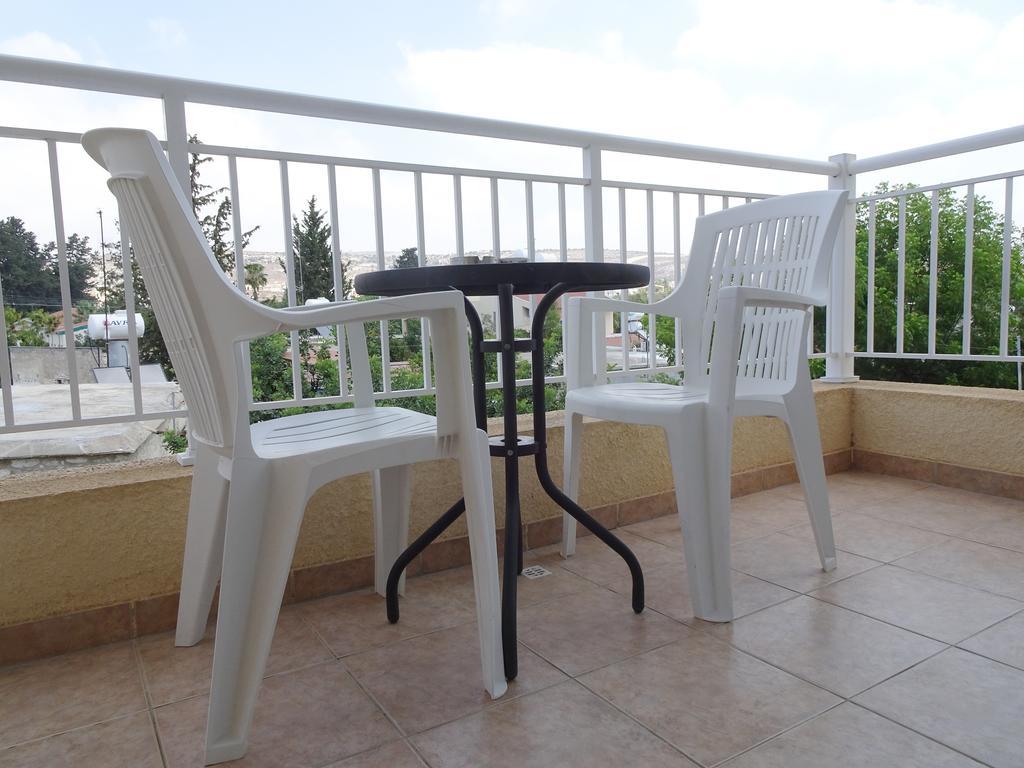 Ferienwohnung Melpo Court Geroskipou Exterior foto